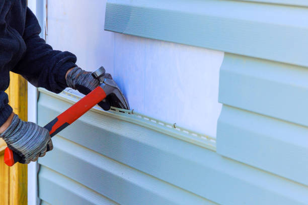 How To Choose The Right Materials for Your Siding Installation in 'Zillah, WA